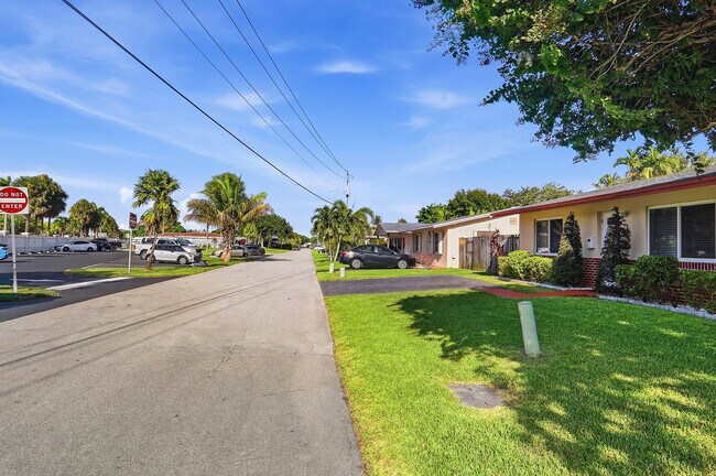 Building Photo - 2908 NW 48th St