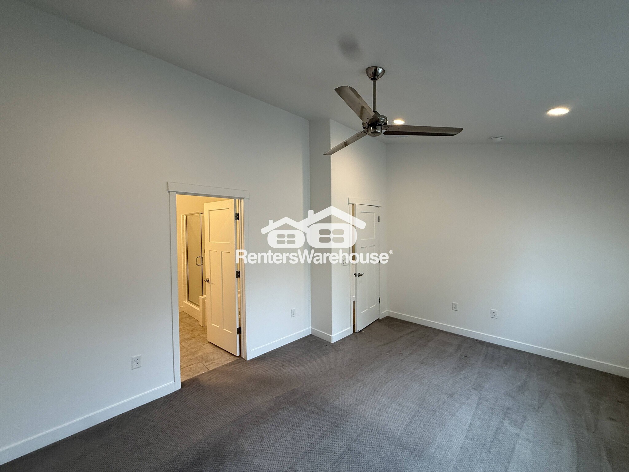 Building Photo - 14792 Chimney Pass Dr