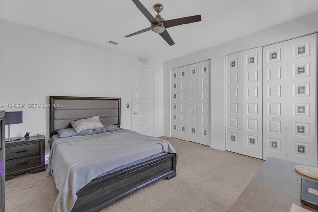 Building Photo - 10890 Shore St