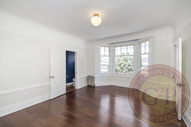 Building Photo - Nob Hill - 2 BR, 2 BA Condo 1,630 Sq. Ft. ...