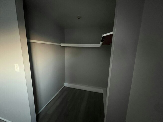 Building Photo - 13540 Superior Rd