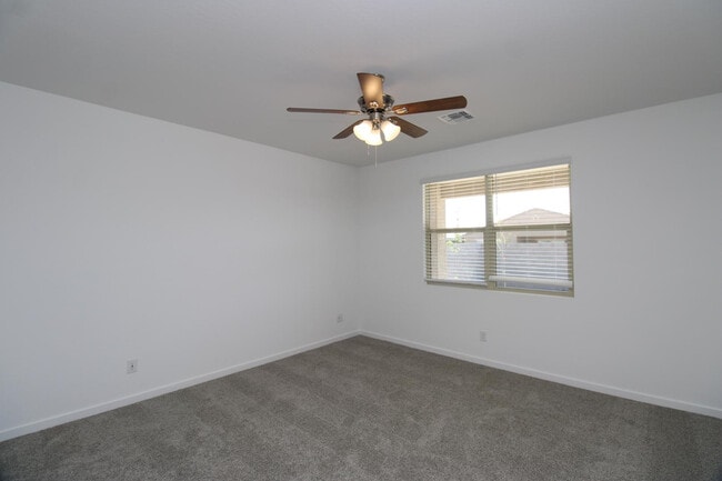 Building Photo - 16067 W El Cortez Pl