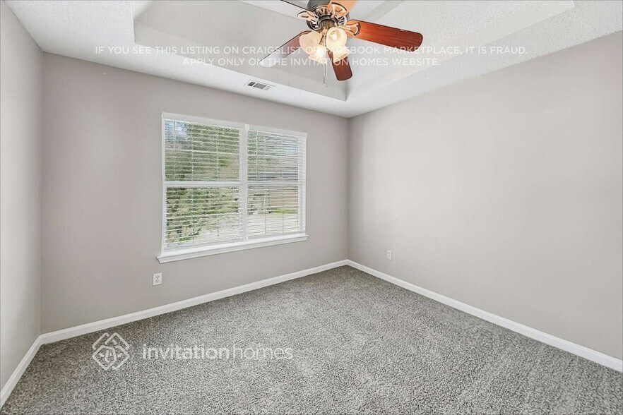 Building Photo - 6864 Foxfire Pl