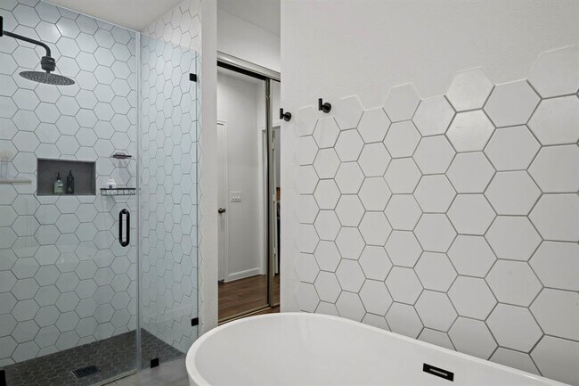 Building Photo - 93 E Stony End Pl