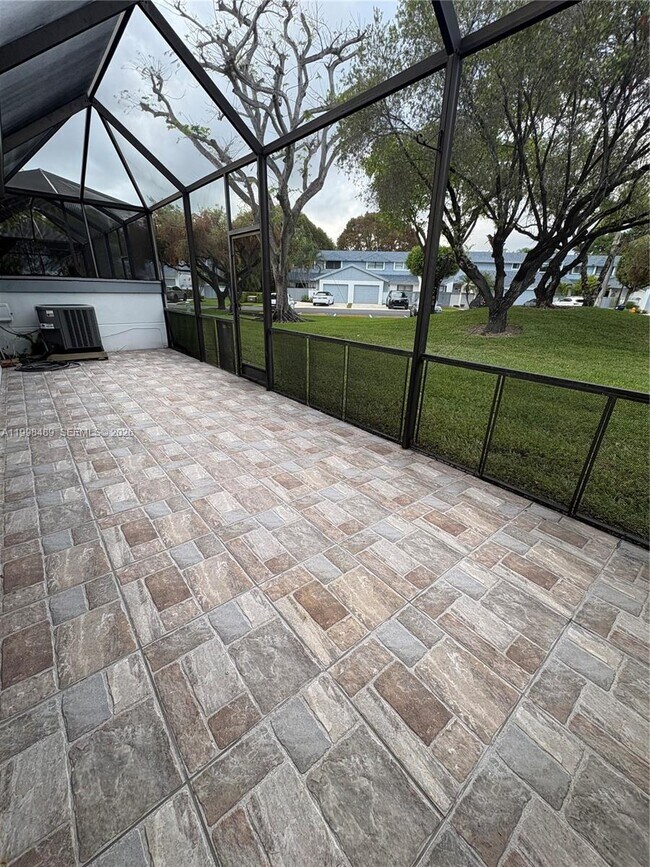 Building Photo - 9881 NW 52nd Terrace