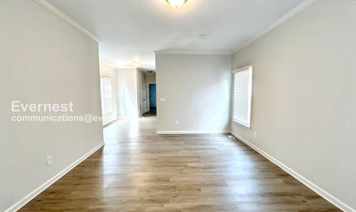 Building Photo - 679 Smith St SW