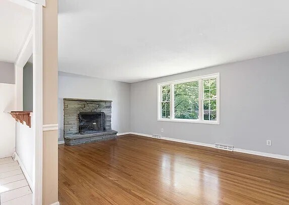 Building Photo - 115 Margo Ln