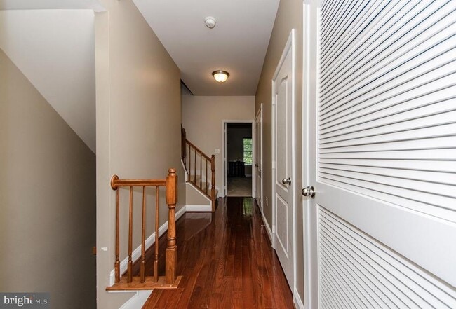 Building Photo - 16942 Chesley Pl