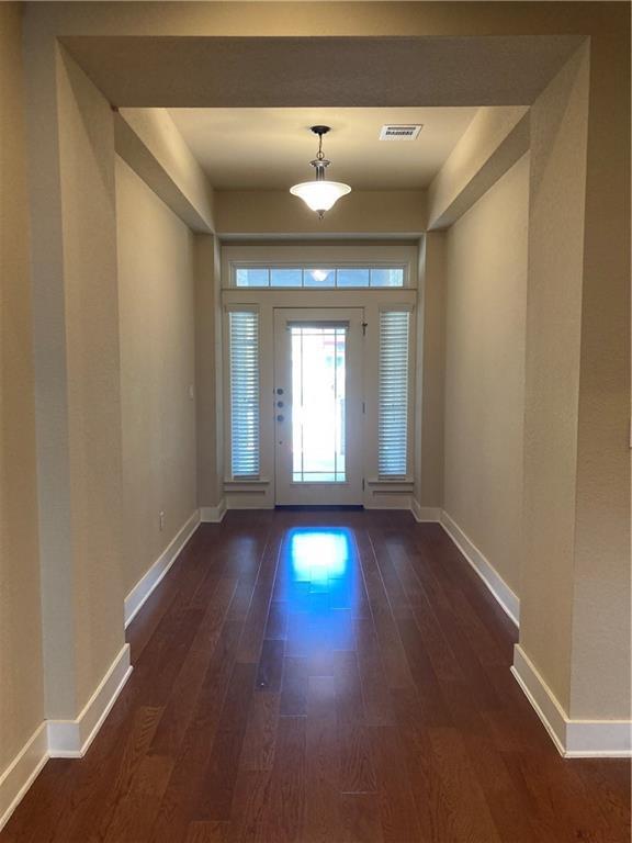 Building Photo - 2930 Grand Oaks Loop
