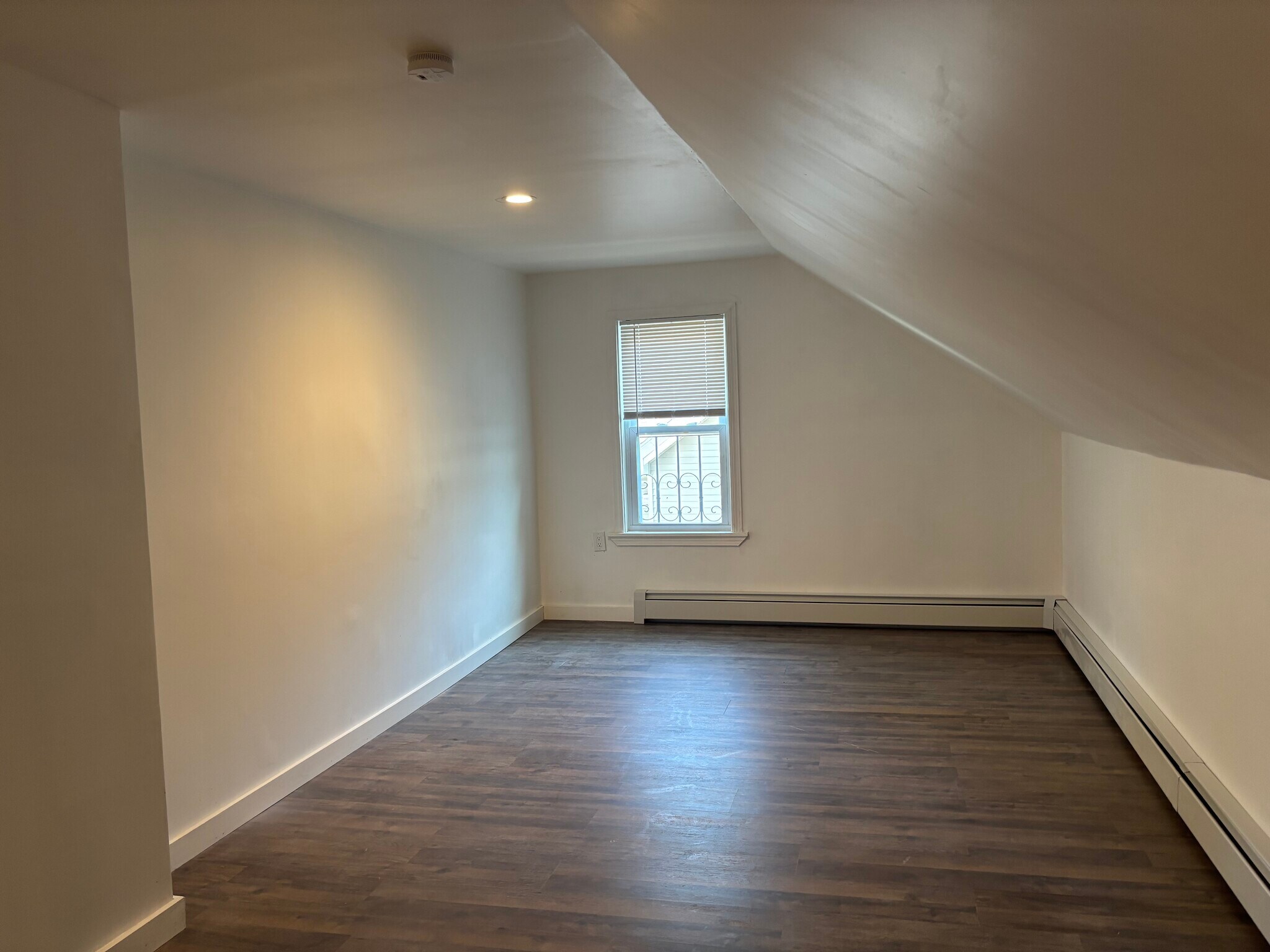 Building Photo - 26 Armington St