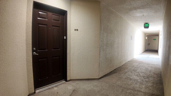 Building Photo - 655 Columbia St