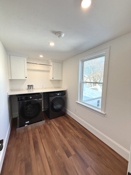 Oversized Private Laundry Room with Brand New Washer/Dryer - 34 Saint Joseph Ave