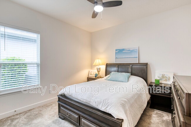 Building Photo - 394 Aquamarine Wy