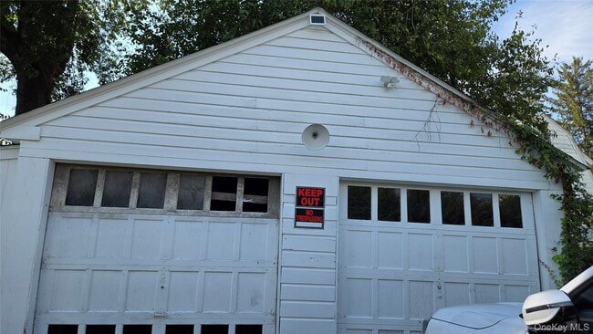 Building Photo - 98 S Hamilton St