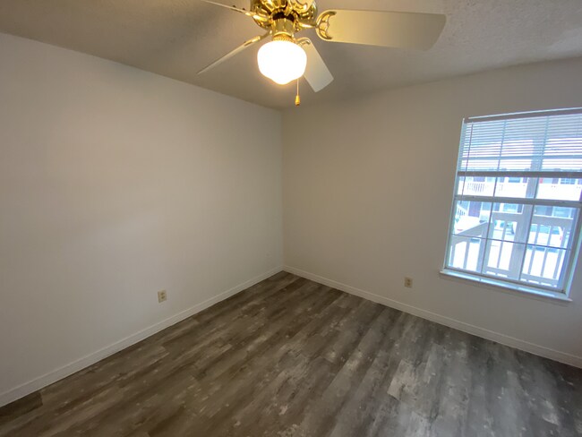 Building Photo - 2807 Bradford Pl NW