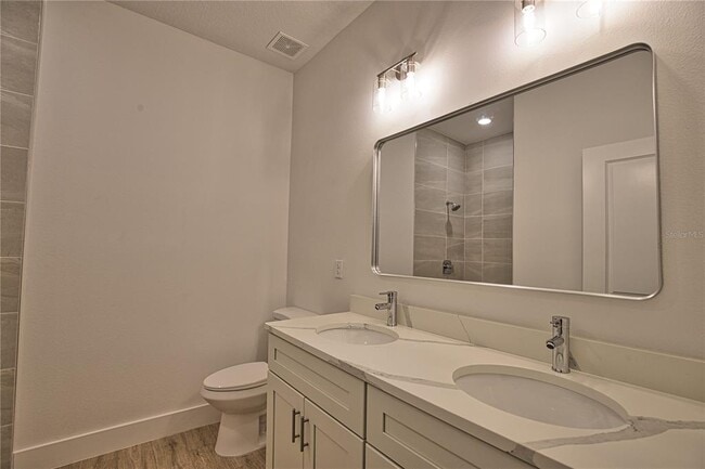 Building Photo - 289 Boundary Blvd