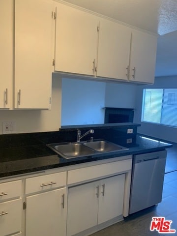 Building Photo - 4353 Coldwater Canyon Ave