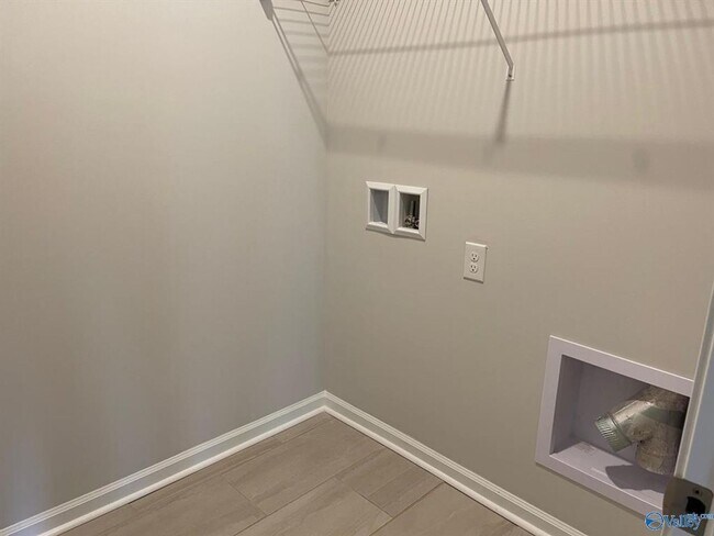 Building Photo - 22067 Chancery Ln