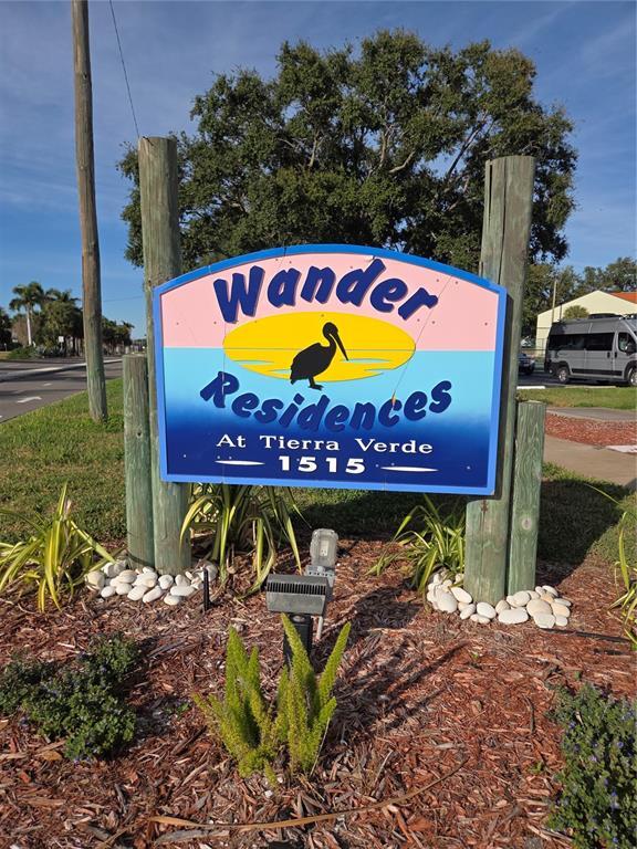 Building Photo - 1515 Pinellas Bayway S