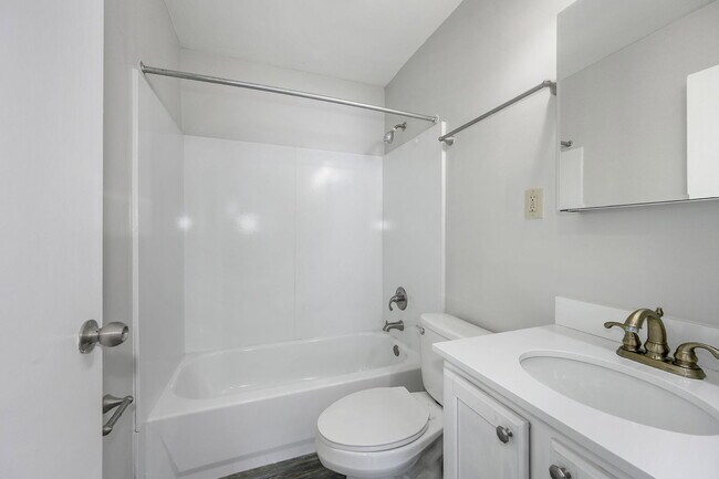 Building Photo - 3505 Telford St