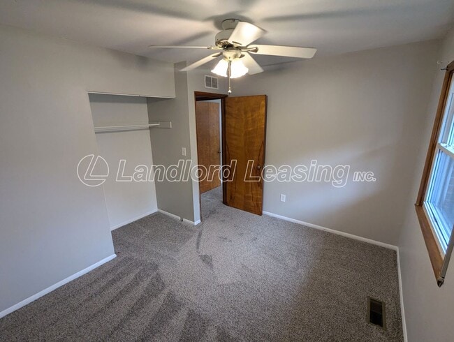 Building Photo - Charming 3 Bedroom Brick Ranch in Vermilion