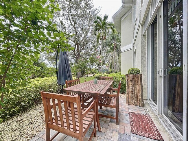 Building Photo - 3608 54th Dr W