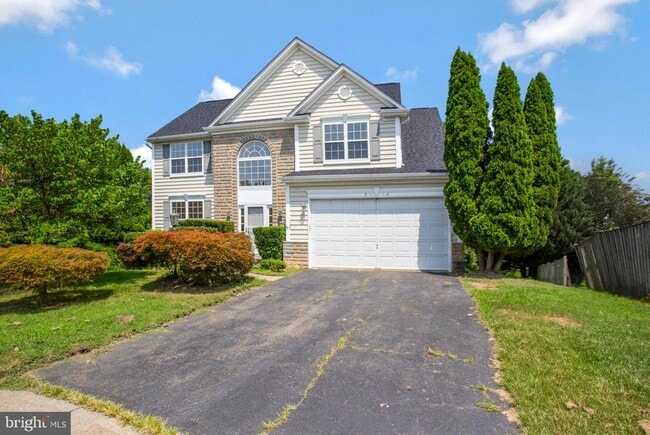 Building Photo - 9112 Granite Ct