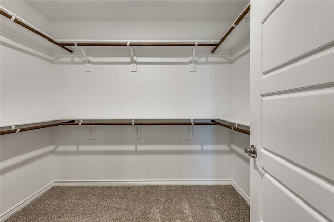 Building Photo - 6213 Abby Dr