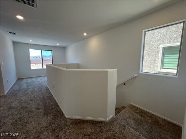 Building Photo - 7340 Pioneer Way