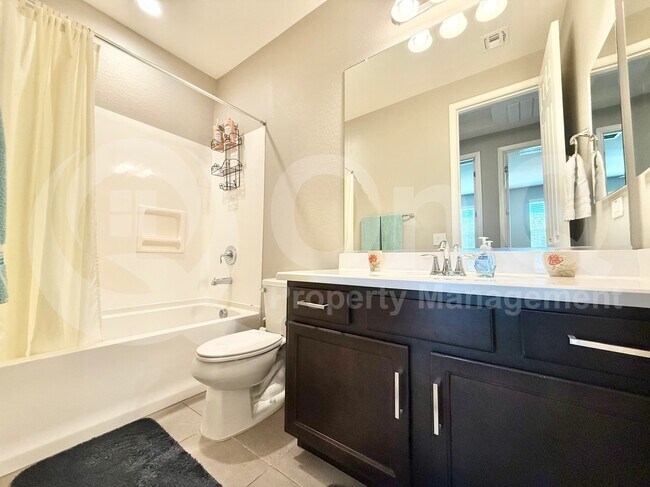 Building Photo - 3959 E Perkinsville St