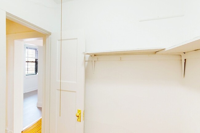 Floorplan - 5202-5210 S. Cornell Avenue