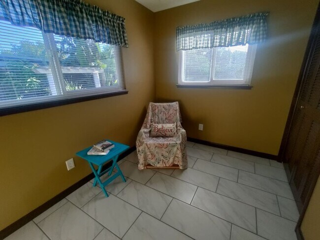 Building Photo - Merced County | Vaishali's Home - Patricia Ln @ Merced