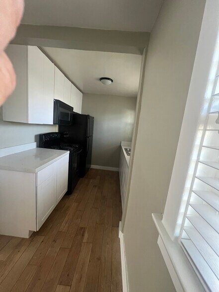 Building Photo - 1849 Orange St