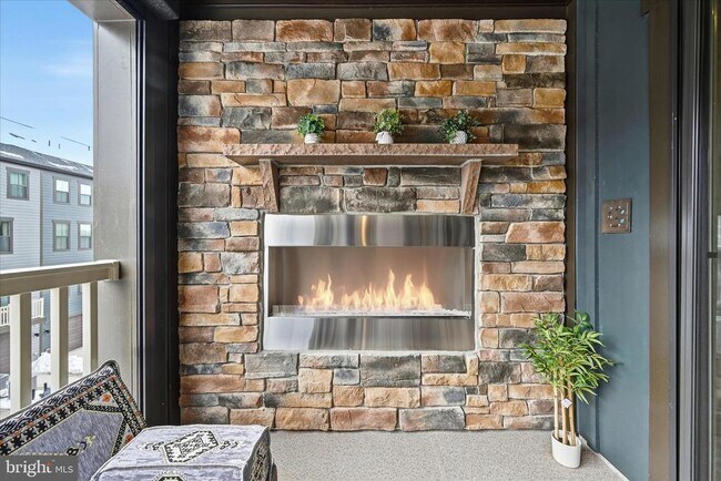 Building Photo - 14447 Albemarle Point Pl