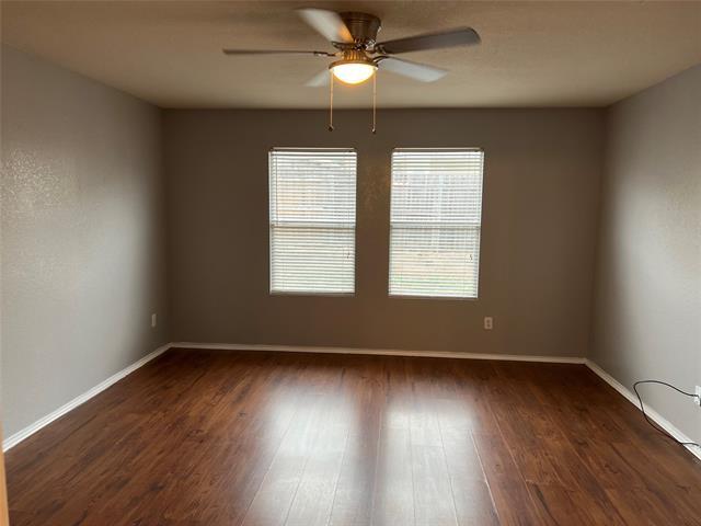 Building Photo - 6637 Meadow Way Ln