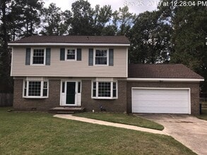 Building Photo - 7035 Darnell St