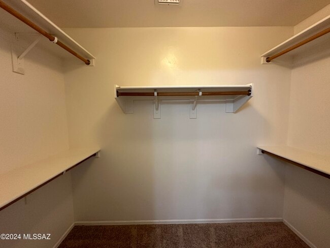 Building Photo - 6258 W Yew Pine Way