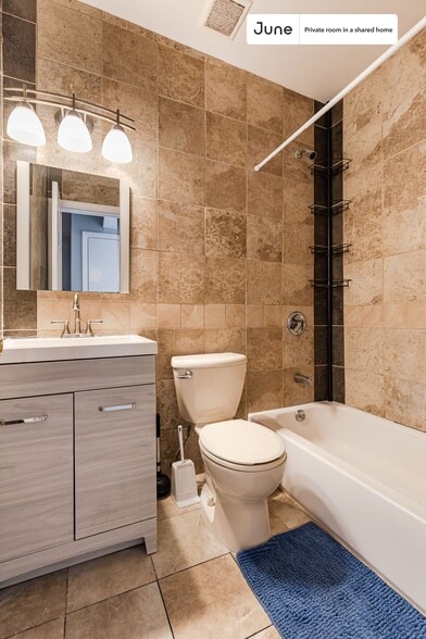 Building Photo - Room in Shared 4 bed/2 bath home