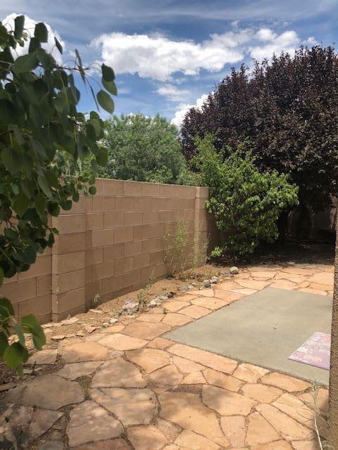 Building Photo - 639 Granite Point Tr SE