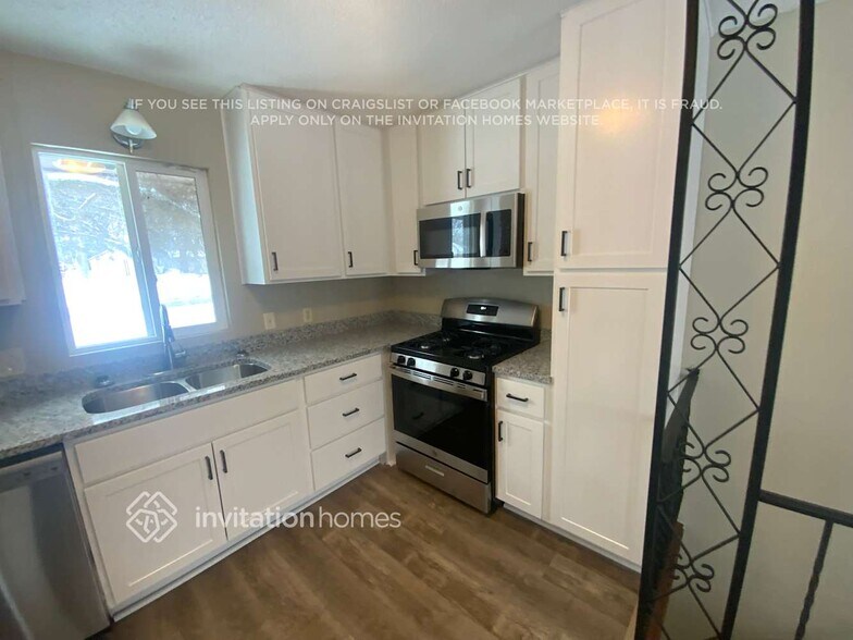 Building Photo - 1621 Rice Creek Rd NE