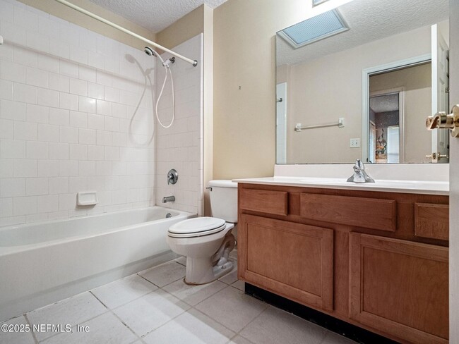 Building Photo - 1228 Loch Tanna Loop