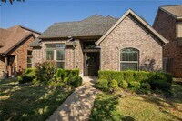 Building Photo - 3214 SW Stonepoint Ave