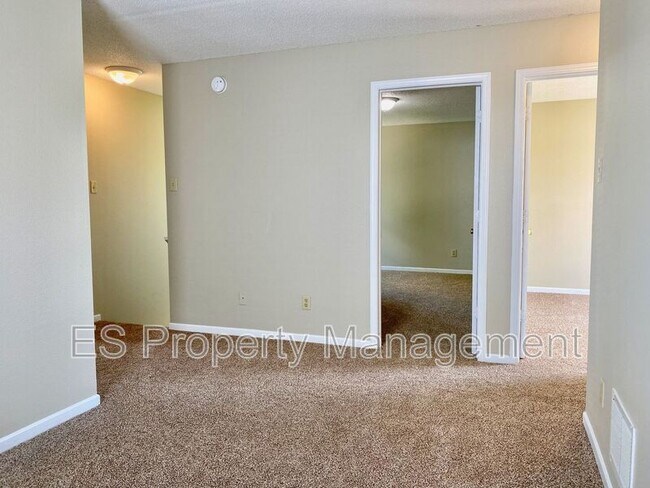 Building Photo - 1954 Angel Tear Ct