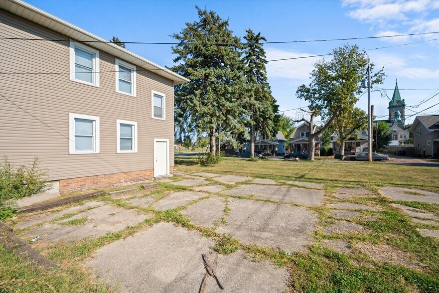Building Photo - 316 Morrison Dr
