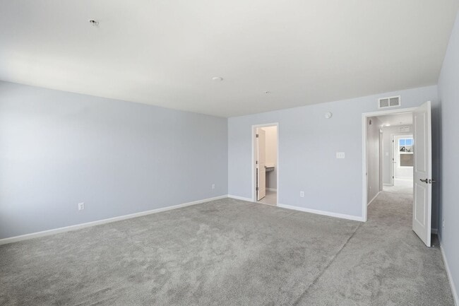 Building Photo - Experience refined, contemporary living in this nearly new residence designed for both comfort an...