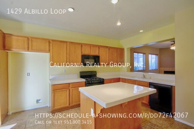 Building Photo - 1429 Albillo Loop