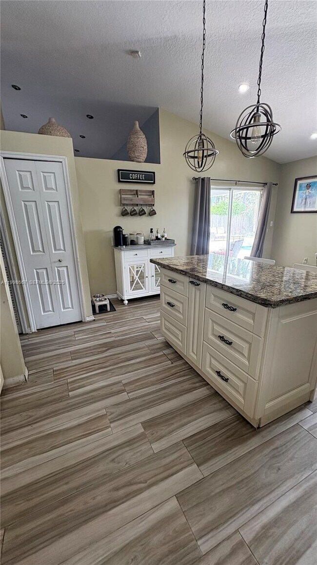 Building Photo - 14820 SW 177th Terrace