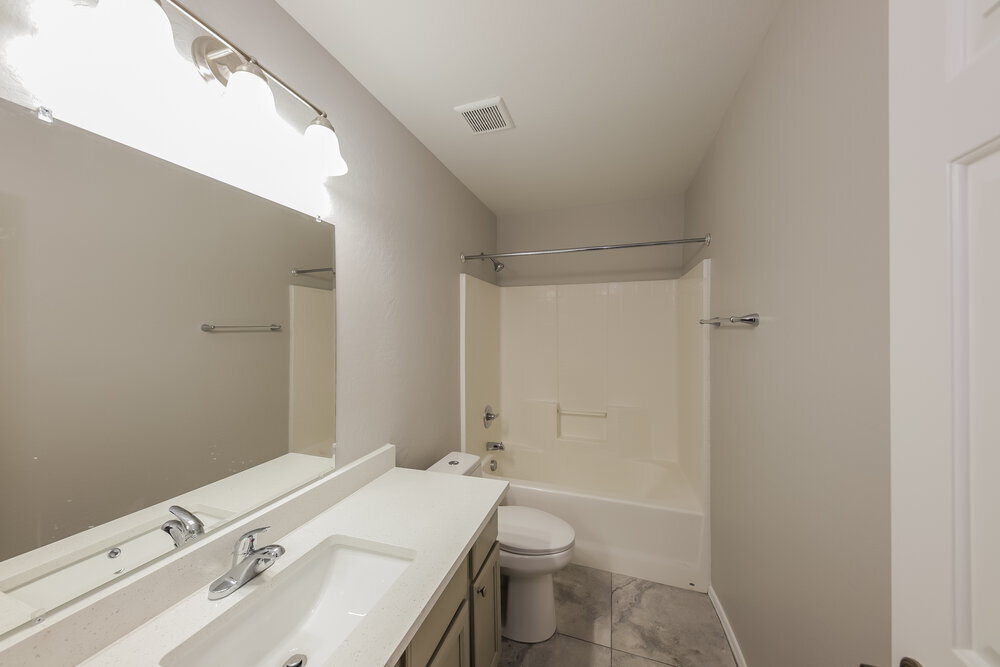 Building Photo - 2020 W Hasan Dr