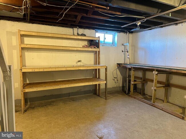 Building Photo - 1961 Carter Rd