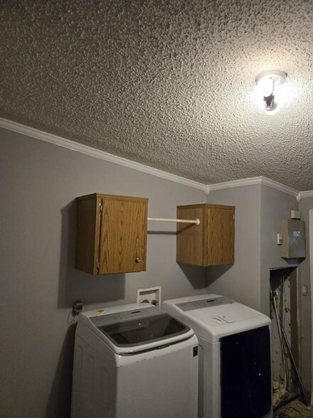 Building Photo - 881 Whaler Pl